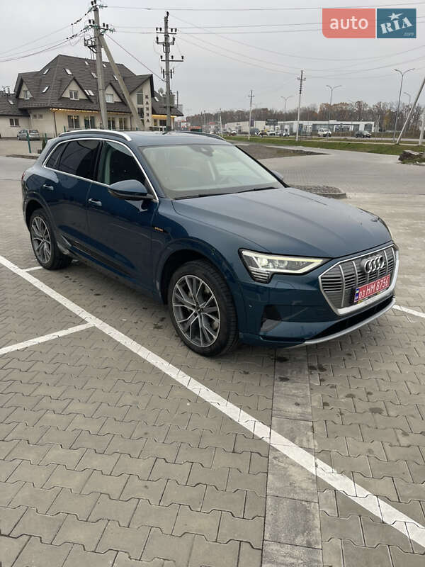 Позашляховик / Кросовер Audi e-tron 2020 в Луцьку