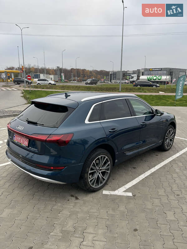 Позашляховик / Кросовер Audi e-tron 2020 в Луцьку
