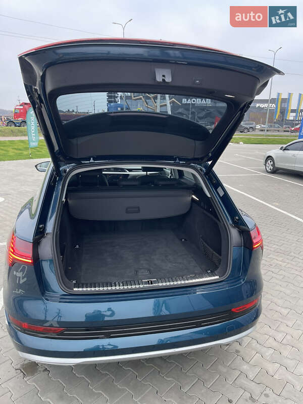 Позашляховик / Кросовер Audi e-tron 2020 в Луцьку