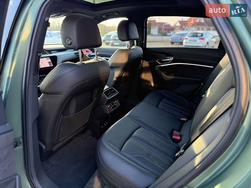 Позашляховик / Кросовер Audi e-tron 2020 в Коломиї