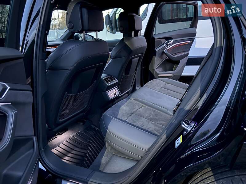 Позашляховик / Кросовер Audi e-tron 2022 в Ковелі
