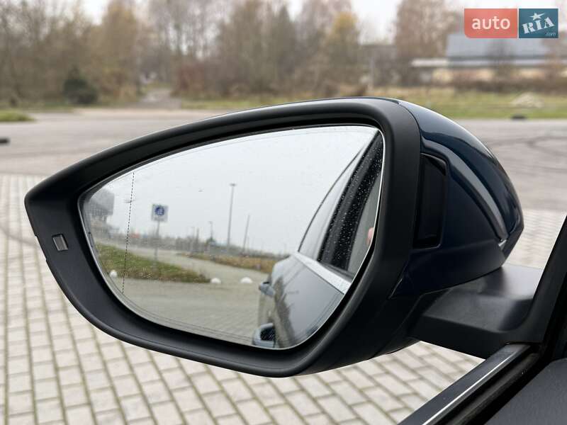 Позашляховик / Кросовер Audi e-tron 2021 в Києві фото 52 Позашляховик / Кросовер Audi e-tron 2021 в Києві