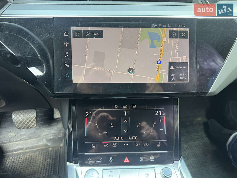 Позашляховик / Кросовер Audi e-tron 2019 в Львові