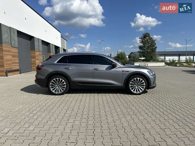 Внедорожник / Кроссовер Audi e-tron 2019 в Ковеле