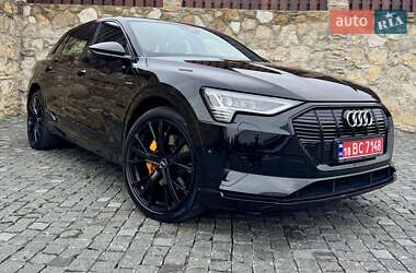 Позашляховик / Кросовер Audi e-tron 2019 в Рівному