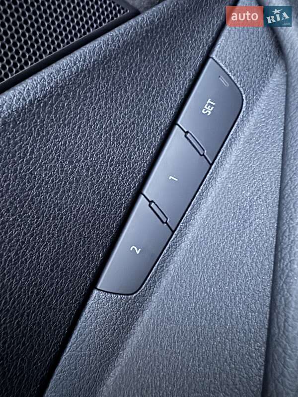 Позашляховик / Кросовер Audi e-tron 2019 в Рівному