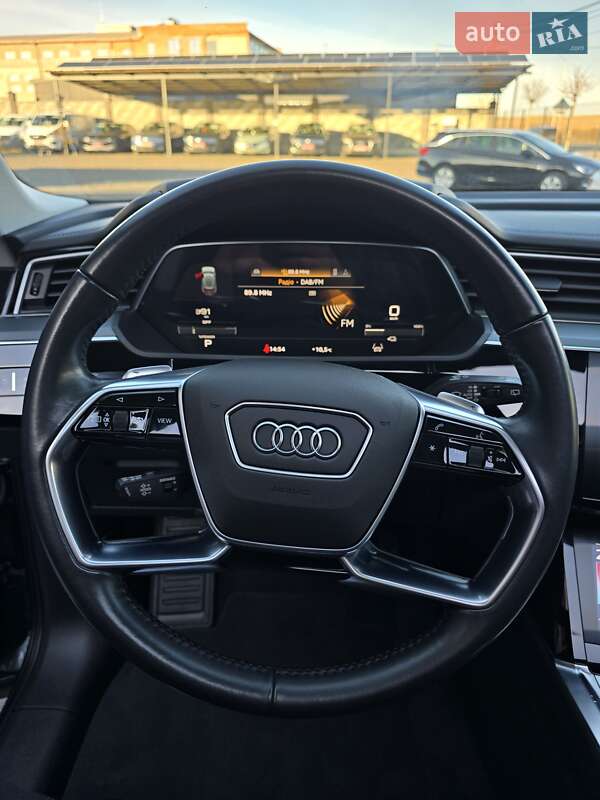 Позашляховик / Кросовер Audi e-tron 2020 в Луцьку