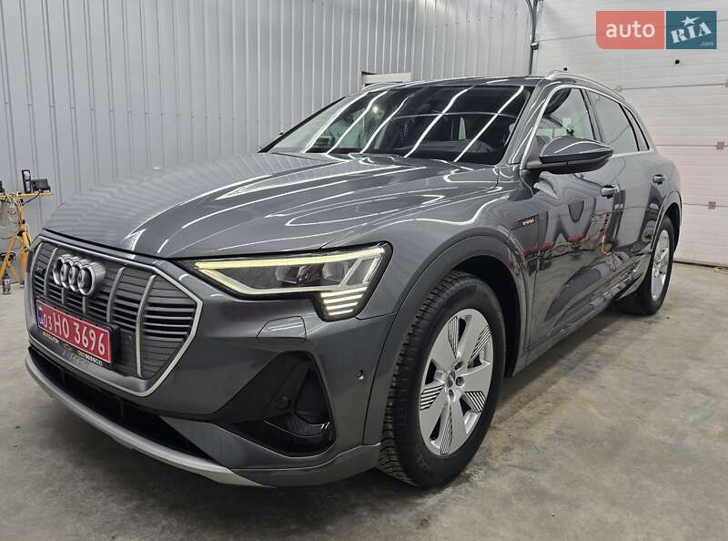 Позашляховик / Кросовер Audi e-tron 2020 в Луцьку