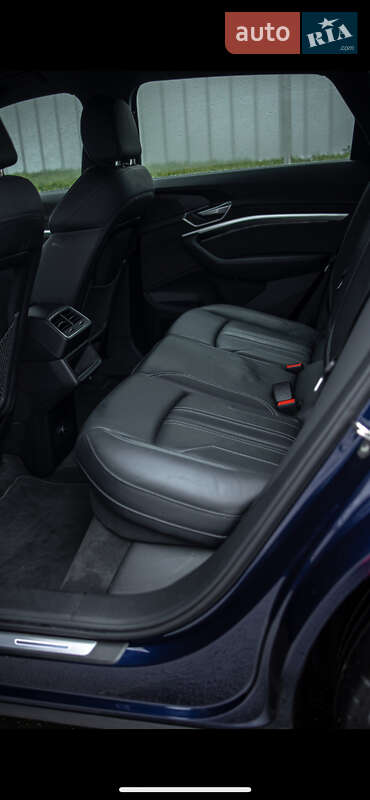 Внедорожник / Кроссовер Audi e-tron 2021 в Черновцах фото 23 Внедорожник / Кроссовер Audi e-tron 2021 в Черновцах