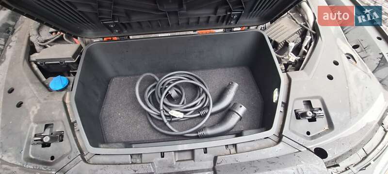 Позашляховик / Кросовер Audi e-tron 2019 в Рівному