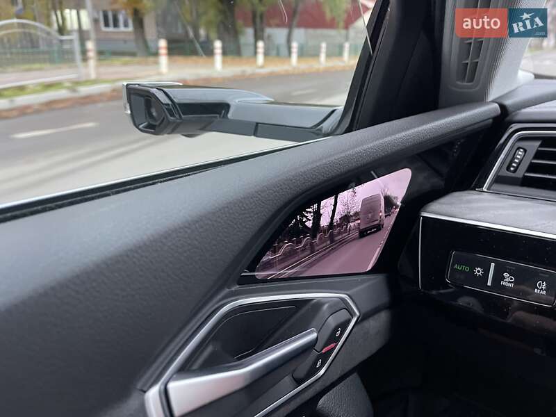 Внедорожник / Кроссовер Audi e-tron 2021 в Луцке фото 13 Внедорожник / Кроссовер Audi e-tron 2021 в Луцке