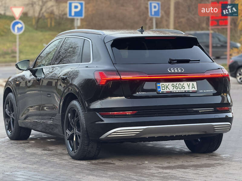 Внедорожник / Кроссовер Audi e-tron 2021 в Ровно фото 4 Внедорожник / Кроссовер Audi e-tron 2021 в Ровно