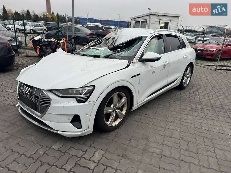 Позашляховик / Кросовер Audi e-tron 2020 в Львові