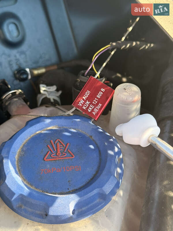 Внедорожник / Кроссовер Audi e-tron 2019 в Хмельницком