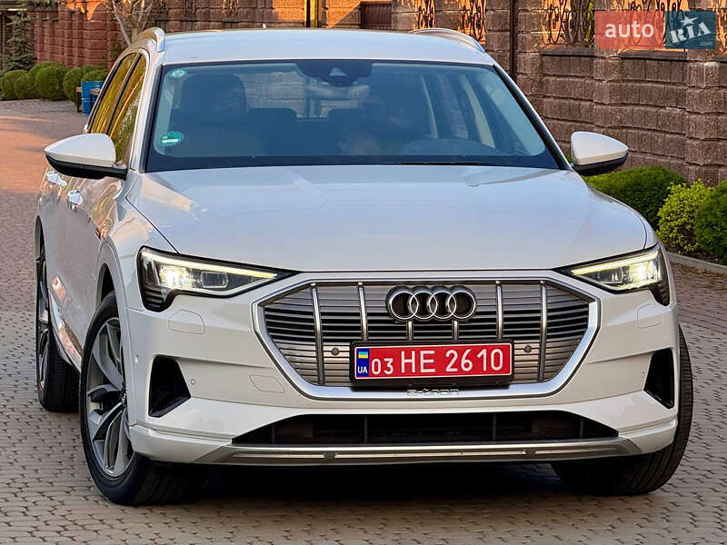 Audi e-tron 2020