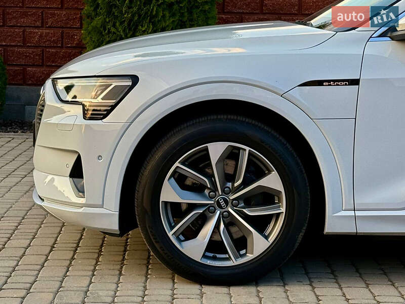 Внедорожник / Кроссовер Audi e-tron 2020 в Ровно фото 9 Внедорожник / Кроссовер Audi e-tron 2020 в Ровно