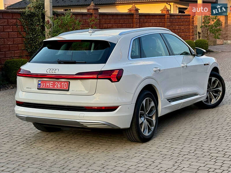 Внедорожник / Кроссовер Audi e-tron 2020 в Ровно фото 24 Внедорожник / Кроссовер Audi e-tron 2020 в Ровно