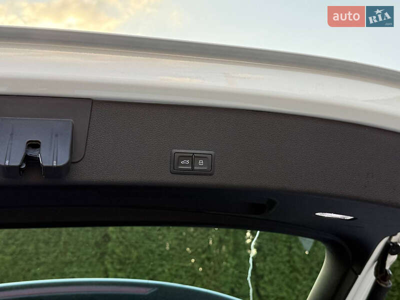 Внедорожник / Кроссовер Audi e-tron 2020 в Ровно фото 60 Внедорожник / Кроссовер Audi e-tron 2020 в Ровно