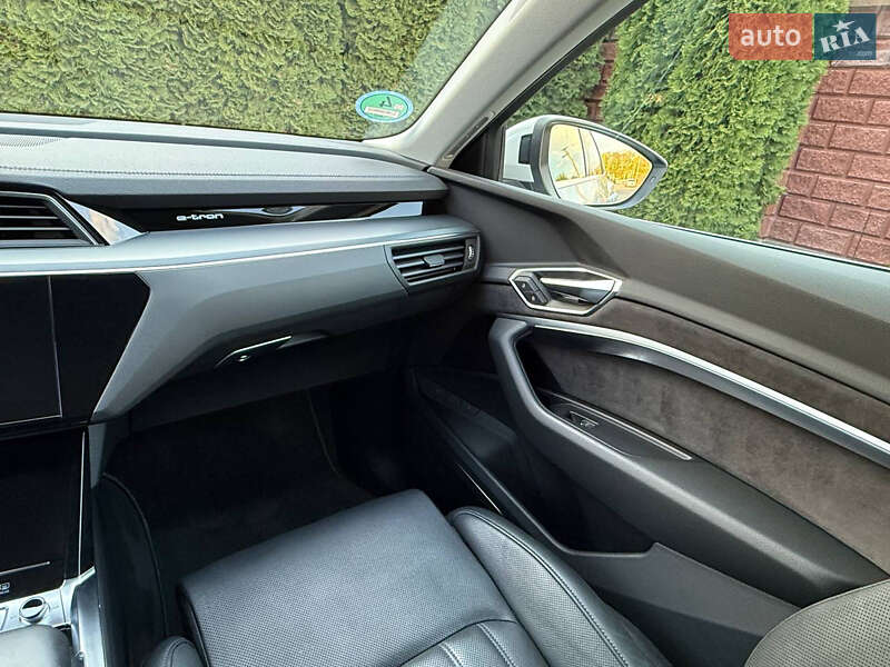 Внедорожник / Кроссовер Audi e-tron 2020 в Ровно фото 89 Внедорожник / Кроссовер Audi e-tron 2020 в Ровно