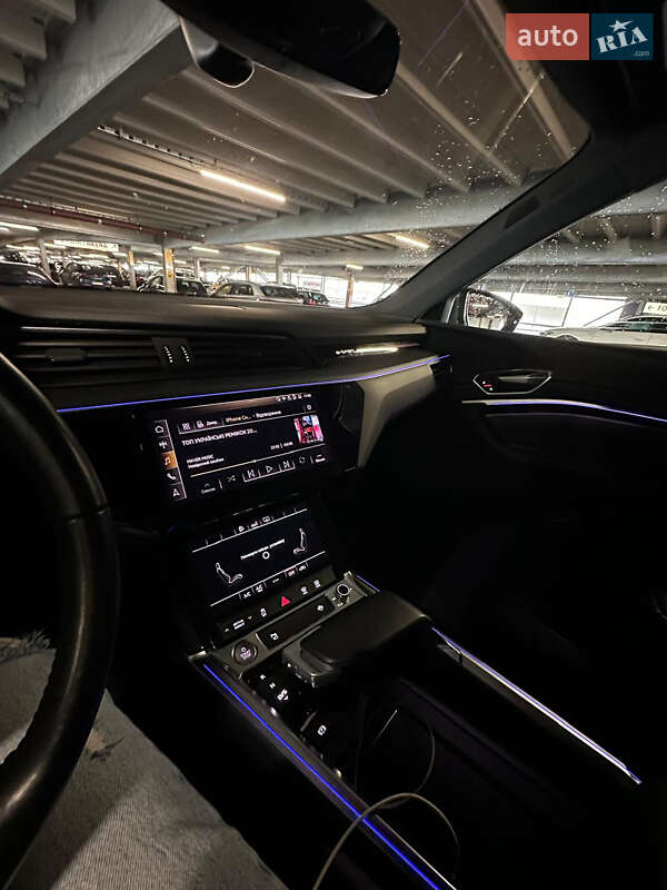 Позашляховик / Кросовер Audi e-tron 2019 в Рівному