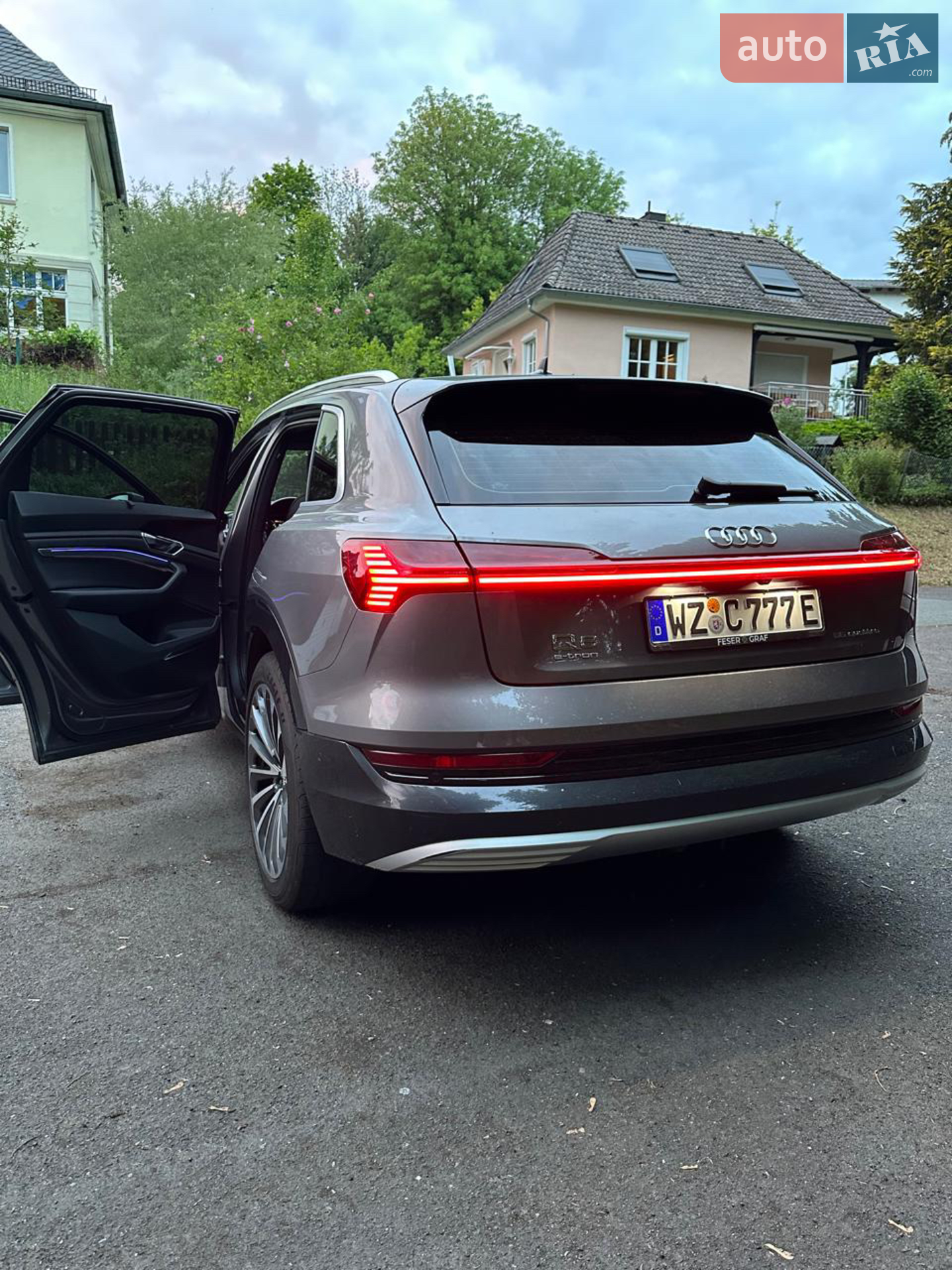 2019 Audi e-tron - мініатюра 6