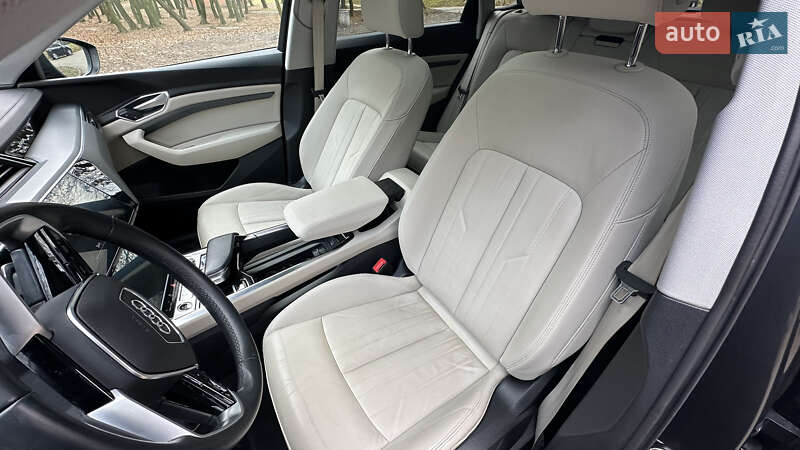 Внедорожник / Кроссовер Audi e-tron 2020 в Львове