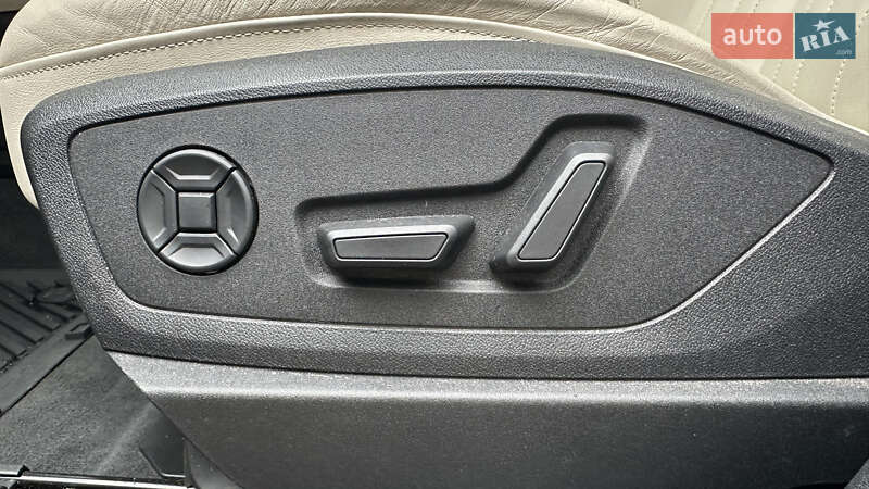 Внедорожник / Кроссовер Audi e-tron 2020 в Львове