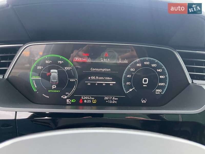 Позашляховик / Кросовер Audi e-tron 2021 в Львові