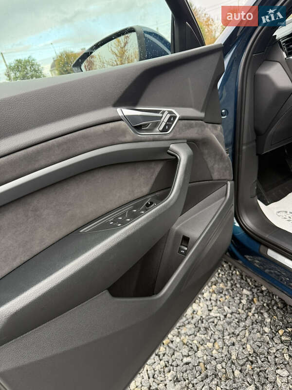 Внедорожник / Кроссовер Audi e-tron 2020 в Дрогобыче фото 24 Внедорожник / Кроссовер Audi e-tron 2020 в Дрогобыче