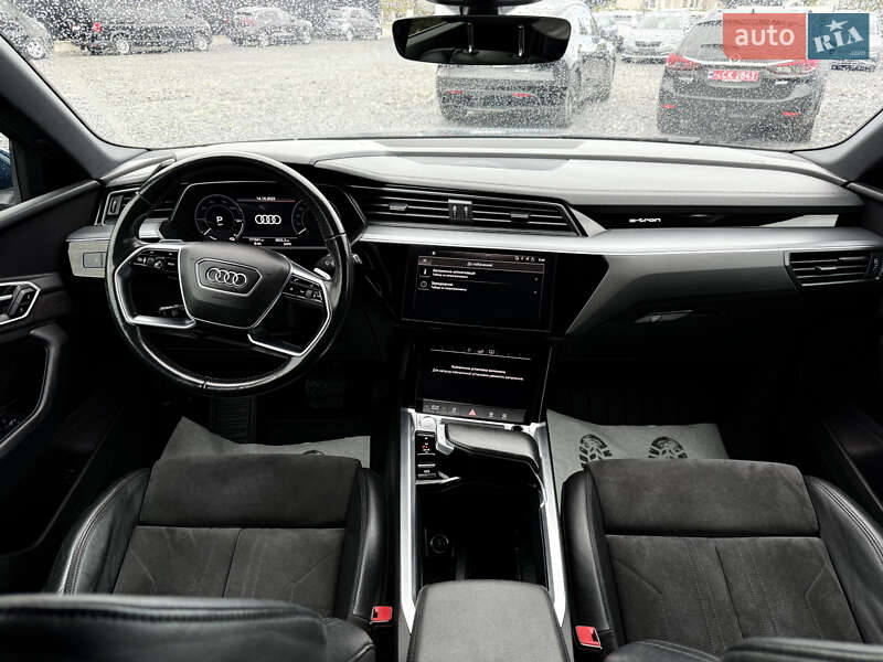 Внедорожник / Кроссовер Audi e-tron 2020 в Дрогобыче фото 32 Внедорожник / Кроссовер Audi e-tron 2020 в Дрогобыче