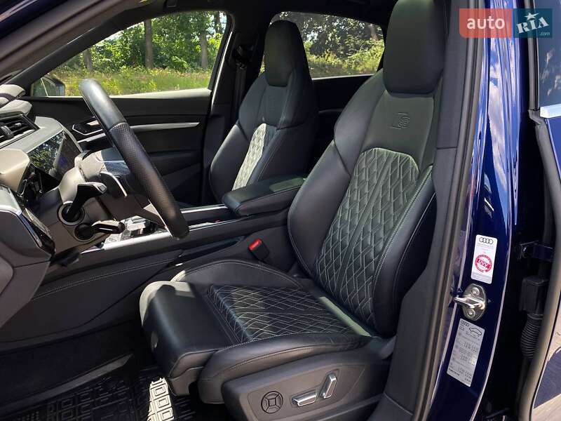 Внедорожник / Кроссовер Audi e-tron 2021 в Киеве фото 19 Внедорожник / Кроссовер Audi e-tron 2021 в Киеве