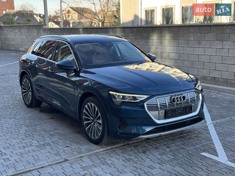 Внедорожник / Кроссовер Audi e-tron 2019 в Ровно фото Внедорожник / Кроссовер Audi e-tron 2019 в Ровно