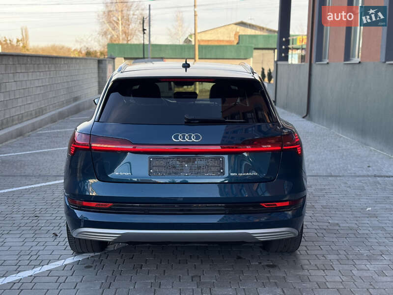 Внедорожник / Кроссовер Audi e-tron 2019 в Ровно фото 12 Внедорожник / Кроссовер Audi e-tron 2019 в Ровно