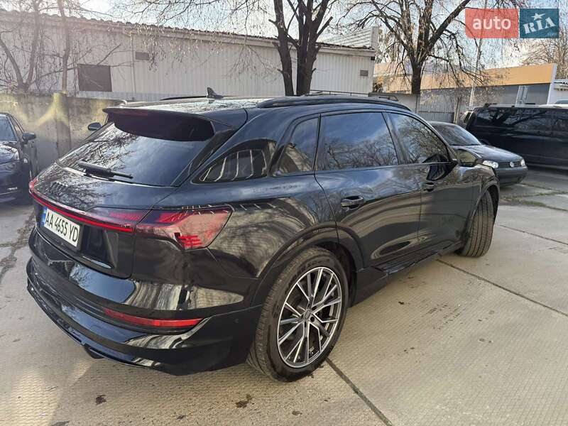 Внедорожник / Кроссовер Audi e-tron 2019 в Харькове