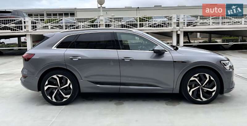Внедорожник / Кроссовер Audi e-tron 2022 в Львове фото 5 Внедорожник / Кроссовер Audi e-tron 2022 в Львове