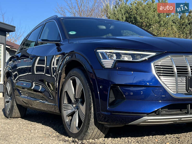 Позашляховик / Кросовер Audi e-tron 2020 в Луцьку