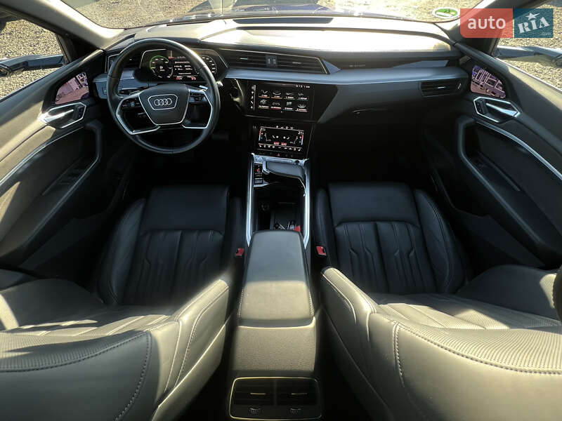 Позашляховик / Кросовер Audi e-tron 2020 в Луцьку