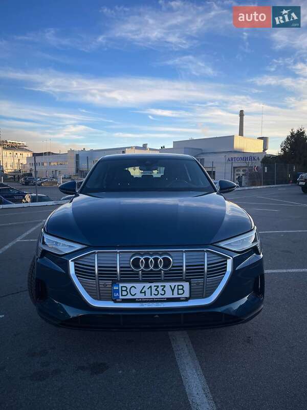 Внедорожник / Кроссовер Audi e-tron 2021 в Львове