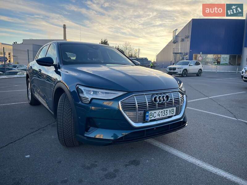 Внедорожник / Кроссовер Audi e-tron 2021 в Львове