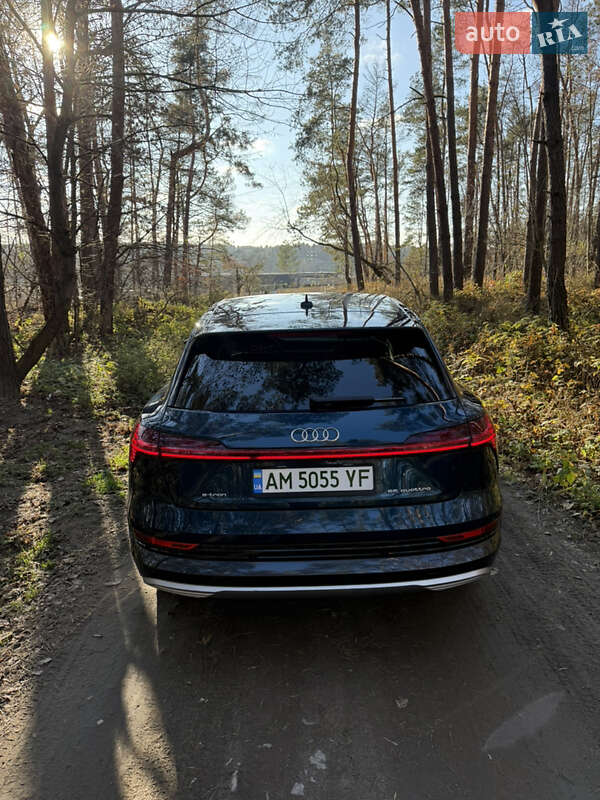 Внедорожник / Кроссовер Audi e-tron 2021 в Житомире