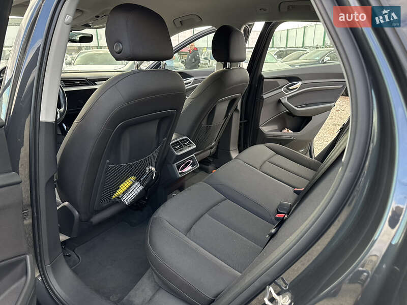 Внедорожник / Кроссовер Audi e-tron 2019 в Ивано-Франковске