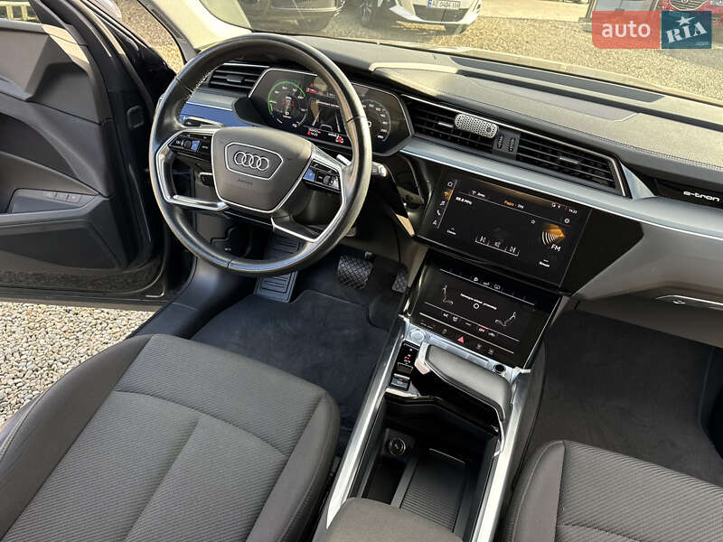 Внедорожник / Кроссовер Audi e-tron 2019 в Ивано-Франковске