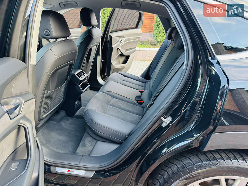 Позашляховик / Кросовер Audi e-tron 2023 в Хмельницькому