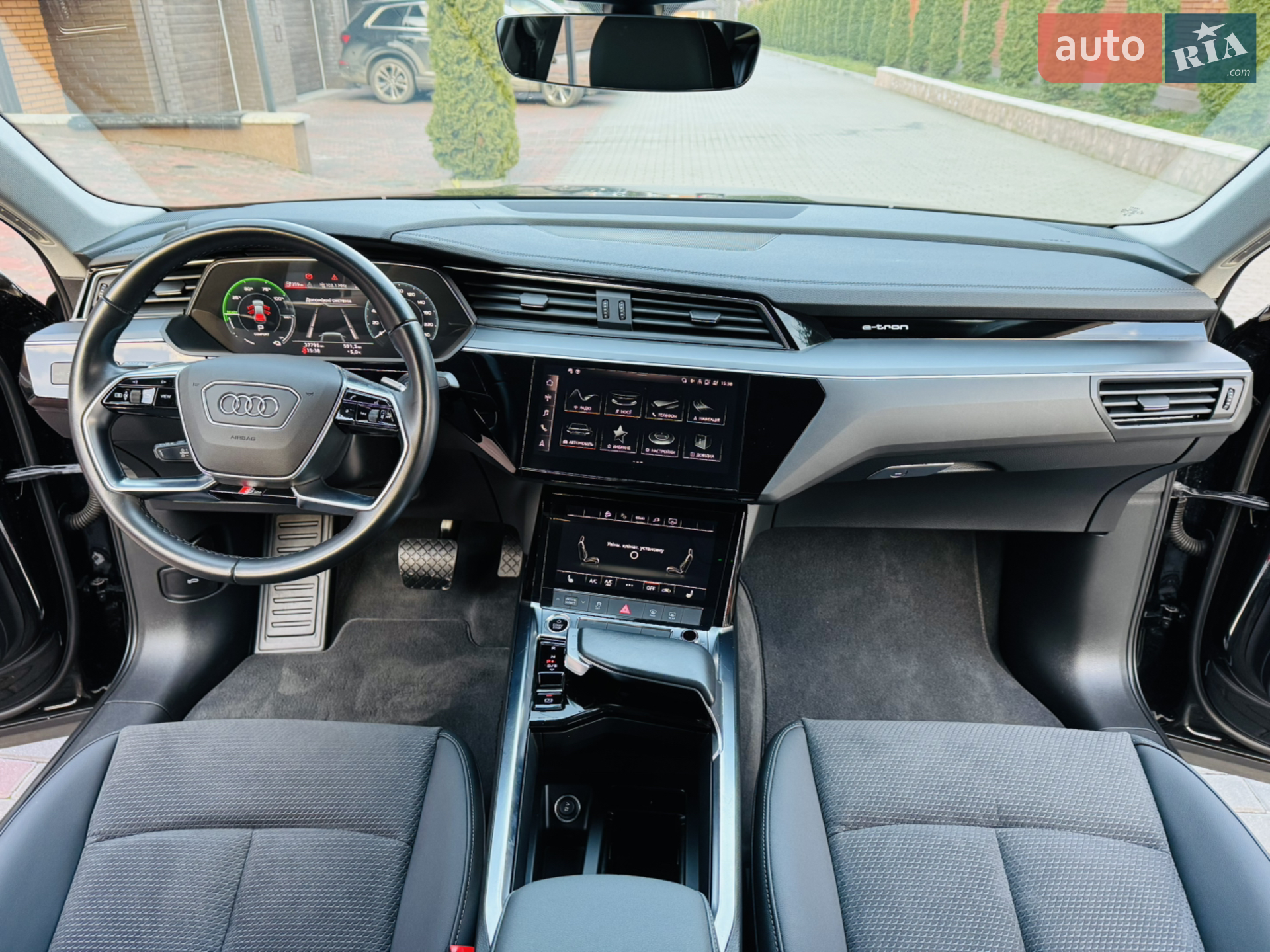 2022 Audi e-tron - мініатюра 34