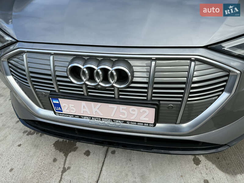 Внедорожник / Кроссовер Audi e-tron 2020 в Чернигове