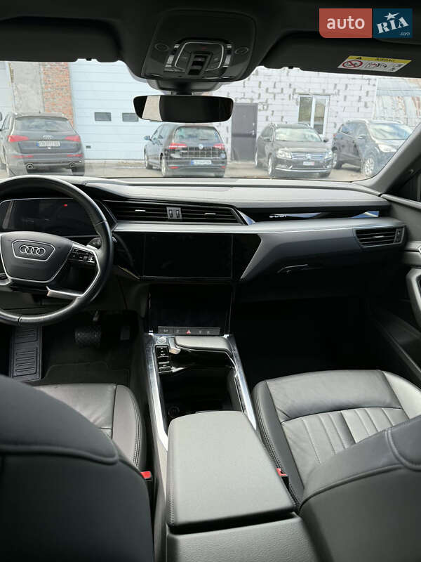 Внедорожник / Кроссовер Audi e-tron 2020 в Чернигове