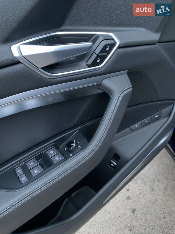 Позашляховик / Кросовер Audi e-tron 2021 в Хмельницькому фото 31 Позашляховик / Кросовер Audi e-tron 2021 в Хмельницькому