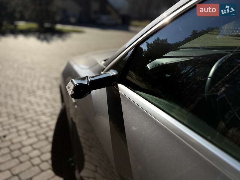 Внедорожник / Кроссовер Audi e-tron 2019 в Новояворовске фото 10 Внедорожник / Кроссовер Audi e-tron 2019 в Новояворовске