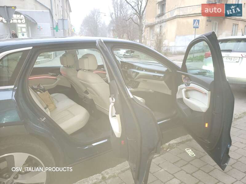 Позашляховик / Кросовер Audi e-tron 2019 в Львові фото 8 Позашляховик / Кросовер Audi e-tron 2019 в Львові