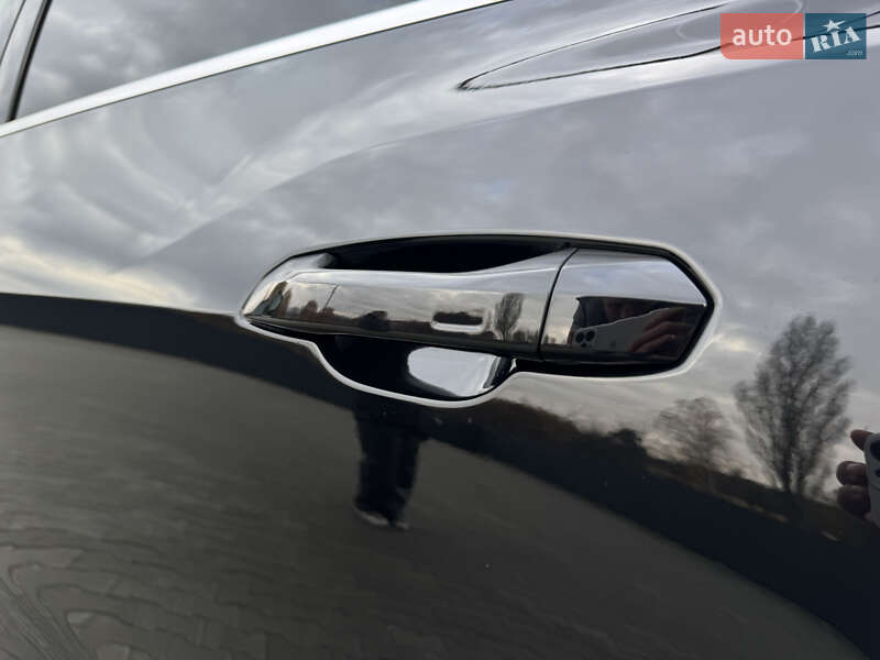 Внедорожник / Кроссовер Audi e-tron 2022 в Мукачево